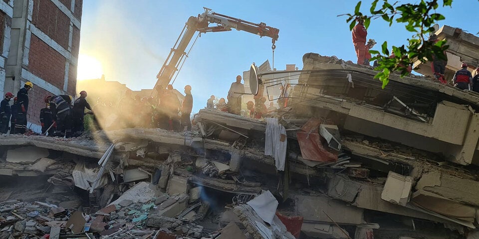 So ging die Suche nach Verschütteten weiter