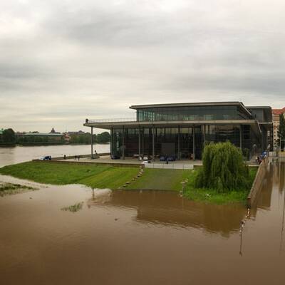 Deutschland versinkt im Hochwasser