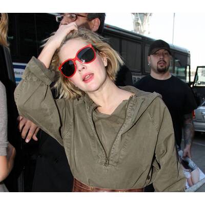 Bunte Sonnenbrillen der Stars