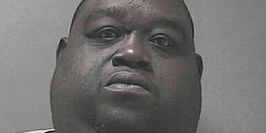 200-Kilo-Mann versteckte Drogen in Bauchfett