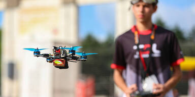 Drohnenf&uuml;hrerschein & -registrierung werden Pflicht