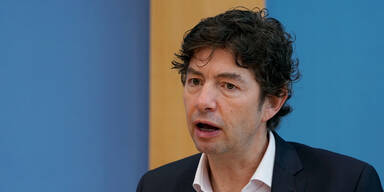 Drosten: Bis Ostern keinerlei Effekt durch Impfungen