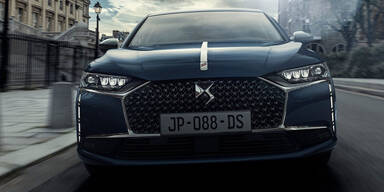 DS 9 greift A6, 5er und E-Klasse an