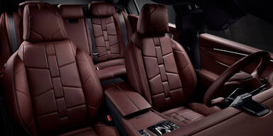 DS 9 greift A6, 5er und E-Klasse an