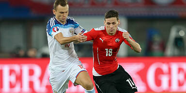 Russen-Star stockbetrunken im Stripclub