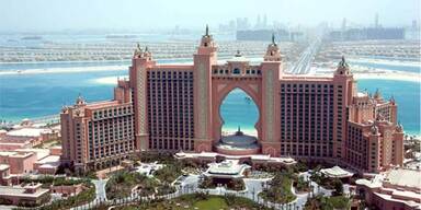 Nobelhotel auf Dubais Palmeninsel hat eröffnet