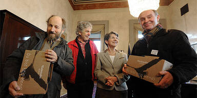 Heinrich Staudinger; Roland D&uuml;ringer mit Barbara Prammer