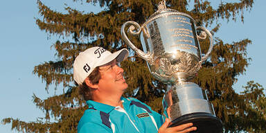 Dufner holt PGA Championships