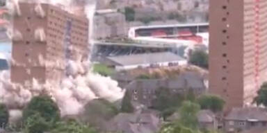 Schottland: Kirche blieb bei Sprengung heil