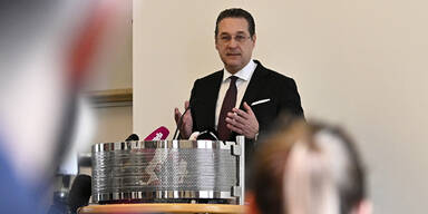 Strache