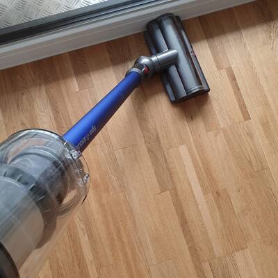 Dyson V11 absolute