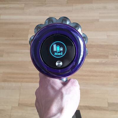 Dyson V11 absolute