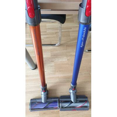 Dyson V11 absolute