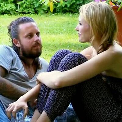 Bachelorette knutscht sich durchs Halbfinale