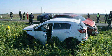 Fünf Verletzte bei Frontal-Crash 
