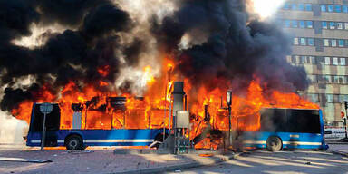 Explosion in Stockholm: Bus fliegt in die Luft