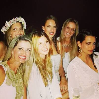 So feierten die Stars ins Jahr 2014