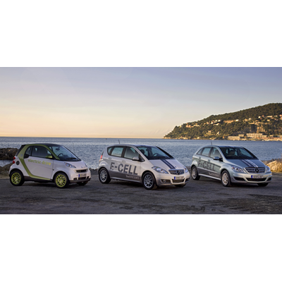 Mercedes A-Klasse, E-BMW und -VW kommen