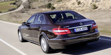 Neue Einstiegsmotoren für die Business-Limousine