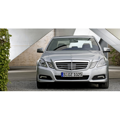 Neue Einstiegsmotoren für die Business-Limousine