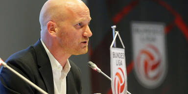 Gelbe Corona-Ampel Gefahr f&uuml;r Bundesliga?