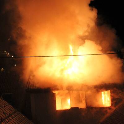 Wohnhaus in Flammen