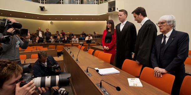 F1-Chef Ecclestone beteuerte seine Unschuld