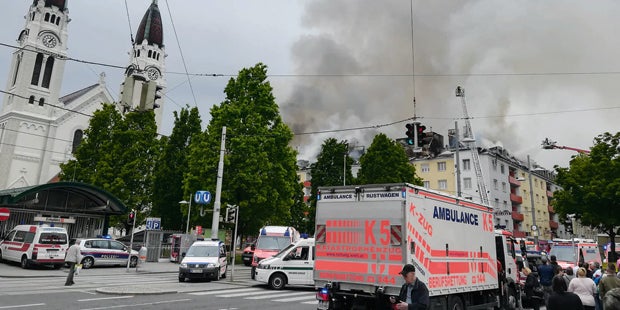 Wohnhaus-Brand Simmering