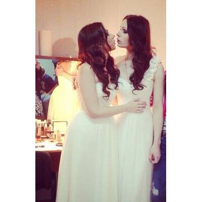 Brautpaar: Alison Brooks & Alina Davis