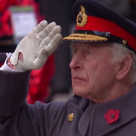 Gedenken am Londoner Ehrenmal für Kriegsopfer