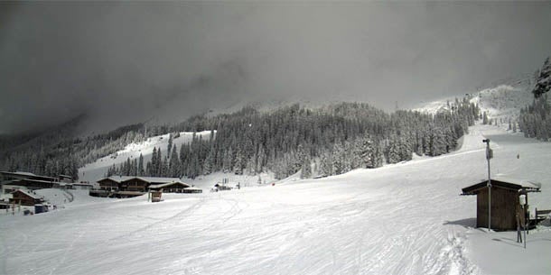 Schneemassen fordern einen Toten