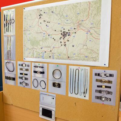 Bei fünf mazedonischen Dieben klickten die Handschellen.