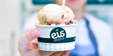 Schnitzel-Eis zum Jubil&auml;um von Eis-Greissler