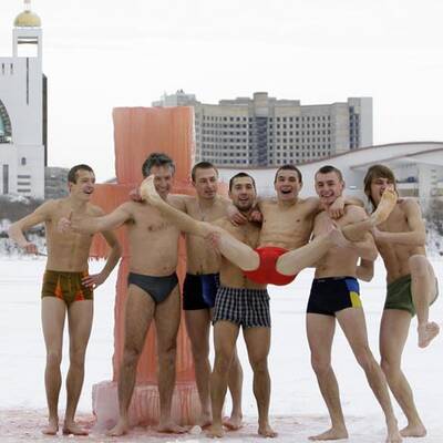 Eisbad als Reinigung