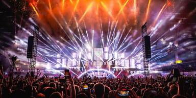 Fulminante Er&ouml;ffnung des Electric Love Festivals am Donnerstag.