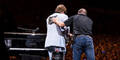 Elton John (72): Zusammenbruch auf offener Bühne