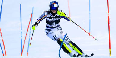 Kristallkugel-Druck: Halbzeit-Dritte Aicher jagt Shiffrin