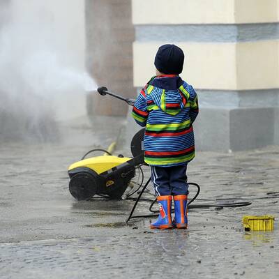 Aufräumen nach dem Hochwasser