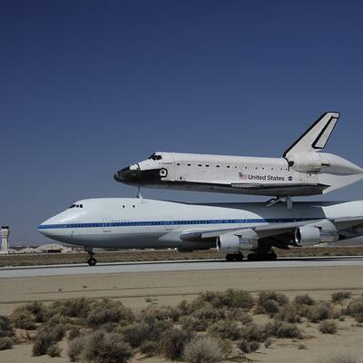 Endeavour sicher gelandet