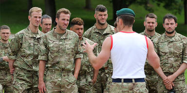 England-Stars m&uuml;ssen in Milit&auml;r-Bootcamp