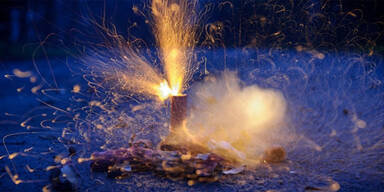 Teenager sprengt sich mit B&ouml;ller Finger weg