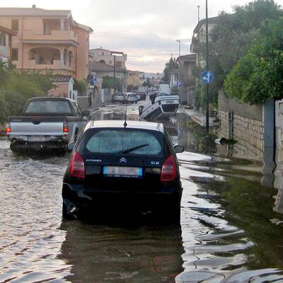 Wirbelsturm fegt über Sardinien