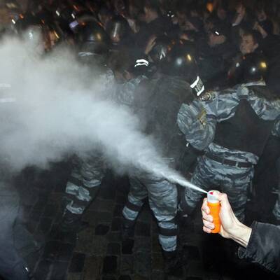Zusammenstöße zwischen Polizei und Demonstranten.