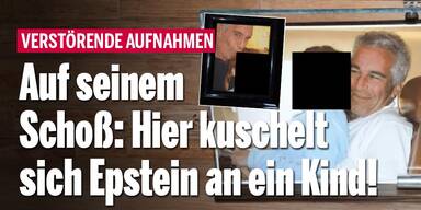 Hier kuschelt sich Epstein an Mädchen auf seinem Schoß