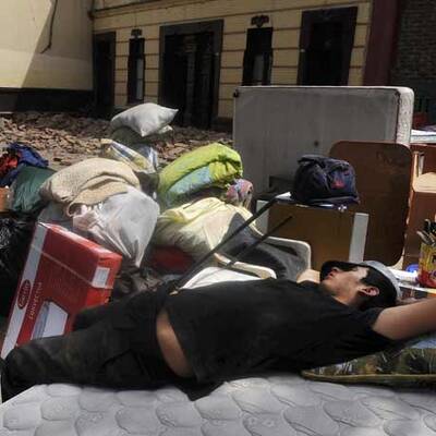 Panik nach Tsunami und Erdbeben