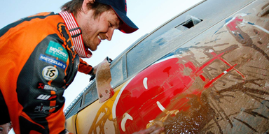 Kimi Raikkönen siegte gegen Taddy Blazusiak