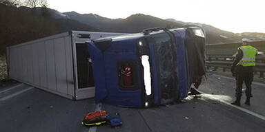 Unfall S6 Lkw Lenker tot