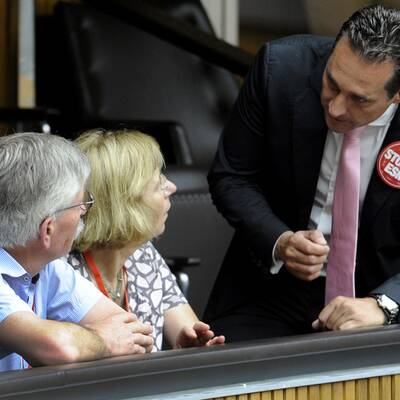 Nationalrat beschließt ESM und Fiskalpakt