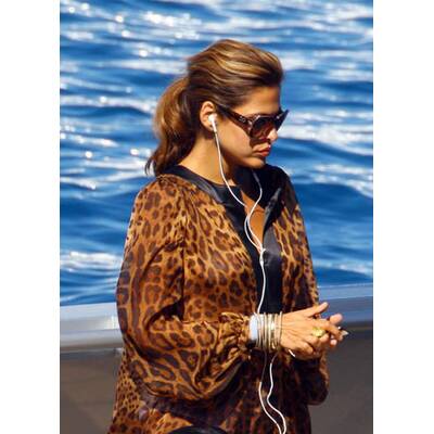 Eva Mendes relaxt in Portofino