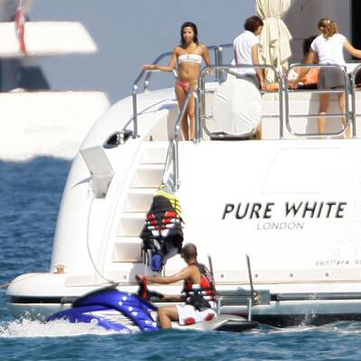 Yacht-Urlaub: Eva Longoria als Badenixe